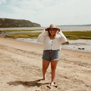 Meet your Posher, Kayla